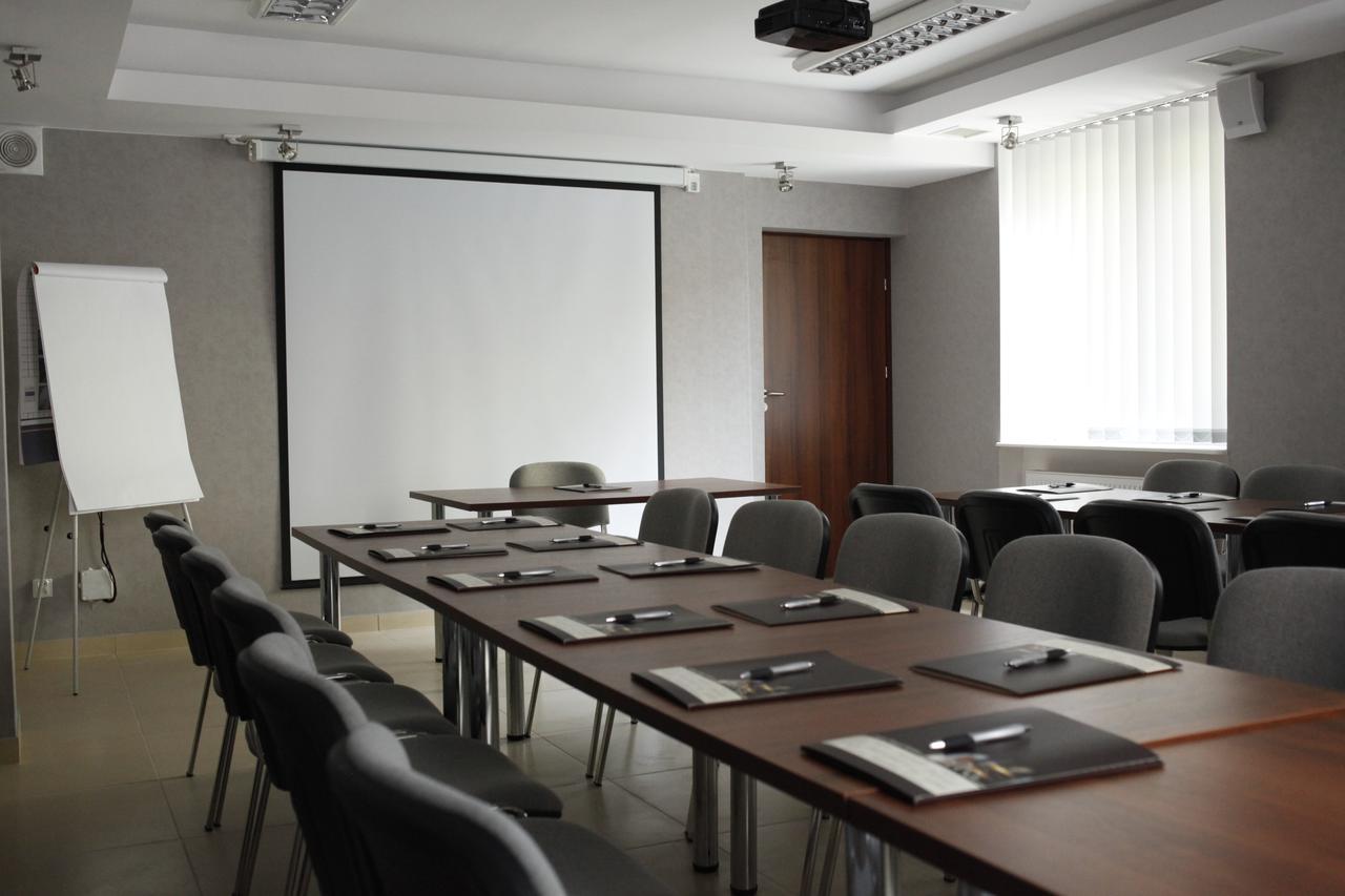 Iskra Hotel Radom Cameră foto