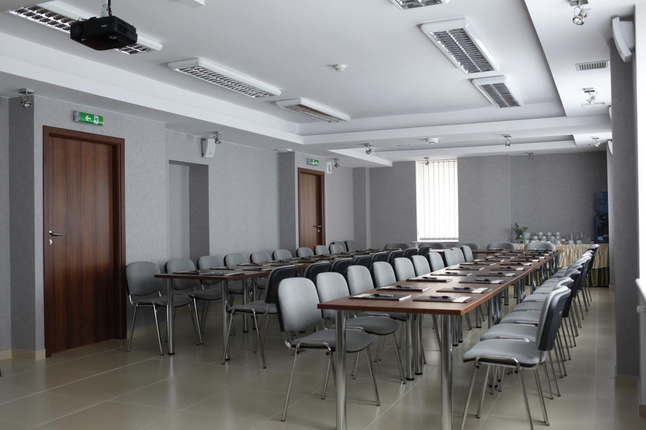 Iskra Hotel Radom Cameră foto